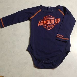 Baby boys size 6-9 months Under Armour long sleeve